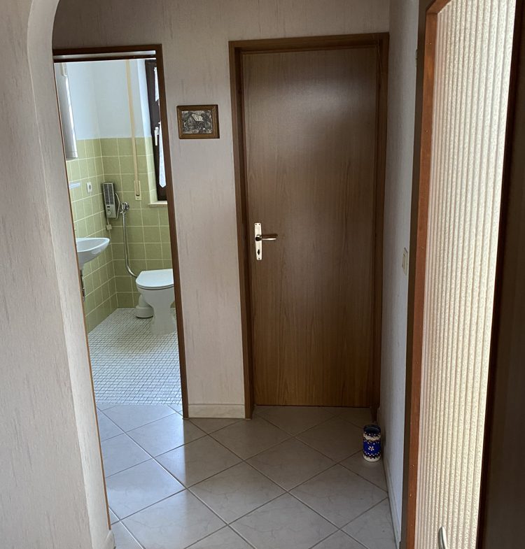 Flur EGBalkon