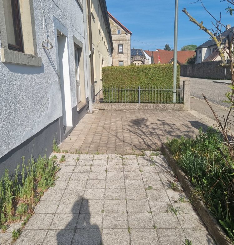 Sitzgelegenheiten