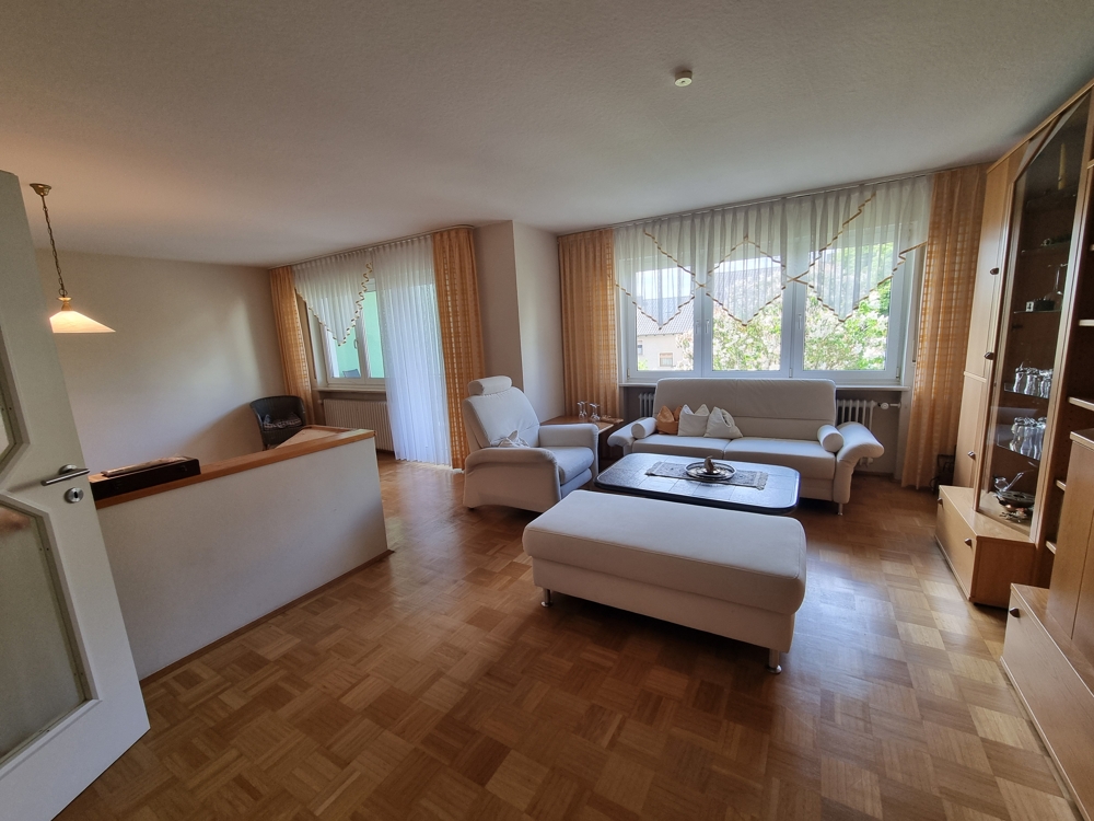 Helles Wohnzimmer im 1.OG...