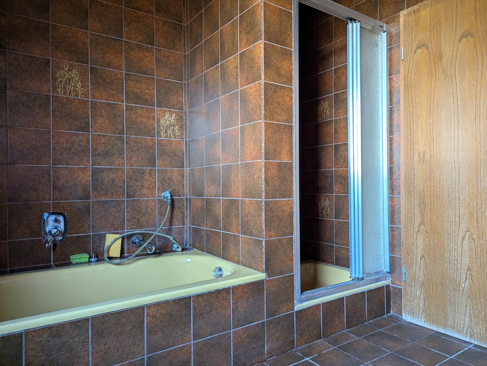 Badezimmer EG