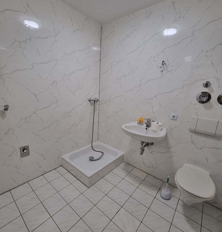 Innenliegendes Badezimmer